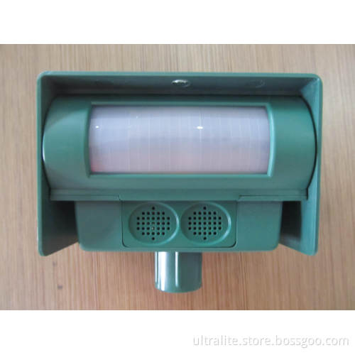 Solar Ultrasonic Powered Animal Repeller Rechargeable AA Battery Insect Mice Killer Pest Repeller